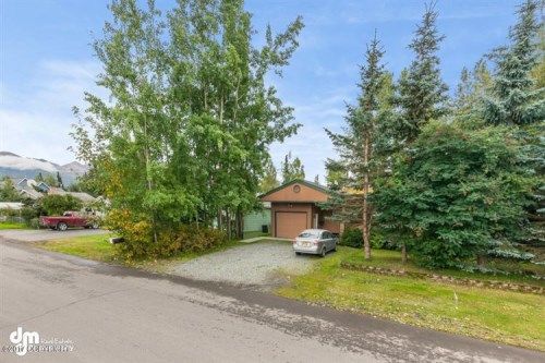 6840 E 11th Avenue, Anchorage, AK 99504