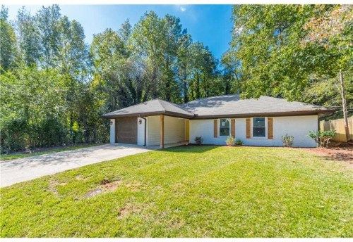 5339 Ridge Forest Dr, Stone Mountain, GA 30083