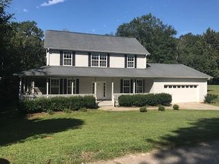 304 Camperdown Ct, Easley, SC 29642