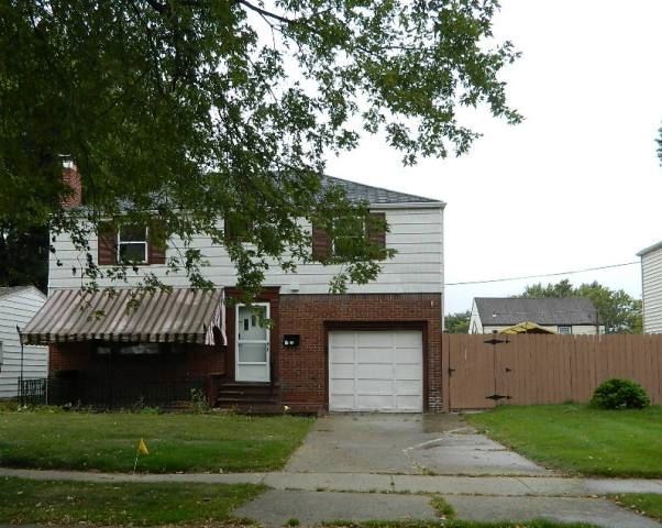 32 Eastvale Ct, Buffalo, NY 14225