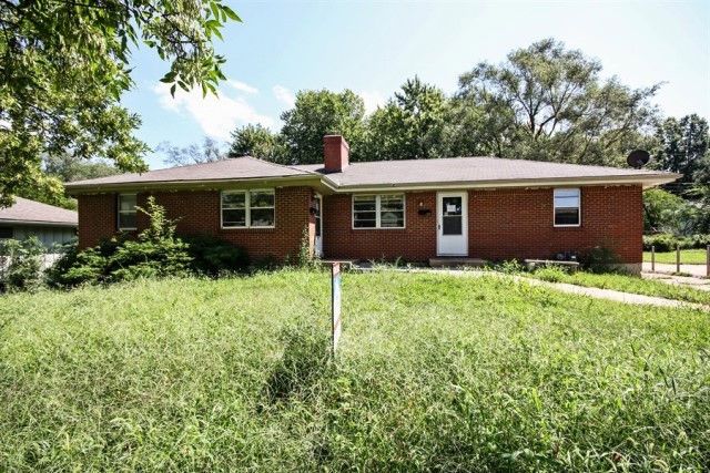 7217 Raytown Rd, Kansas City, MO 64133