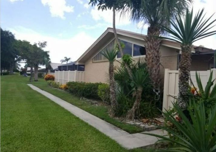 5632 Eagle Lake Dr, Palm Beach Gardens, FL 33418