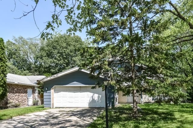 17613 Mulberry Dr, Country Club Hills, IL 60478