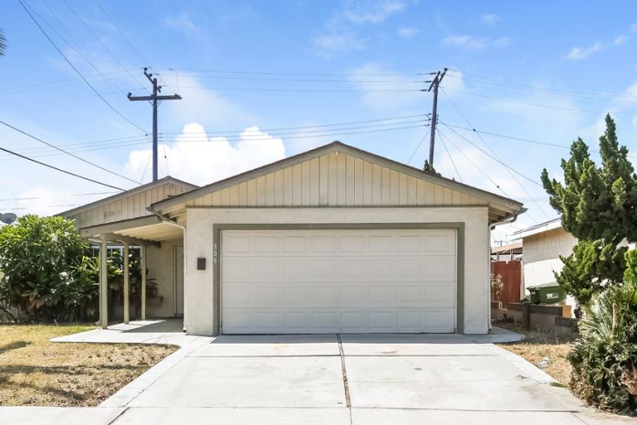 306 E Clarion Dr, Carson, CA 90745