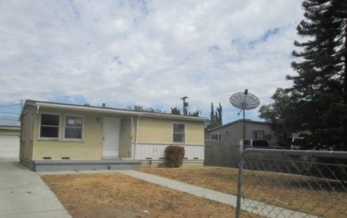 736 W Sunkist St, Ontario, CA 91762