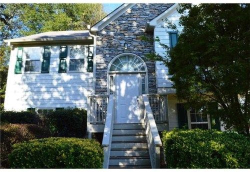 8125 River Hill Commons Dr, Ball Ground, GA 30107