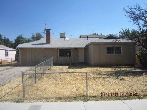 1285 Russell Way, Sparks, NV 89431