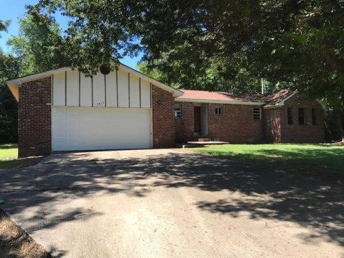 2817 Zion Pl, Van Buren, AR 72956