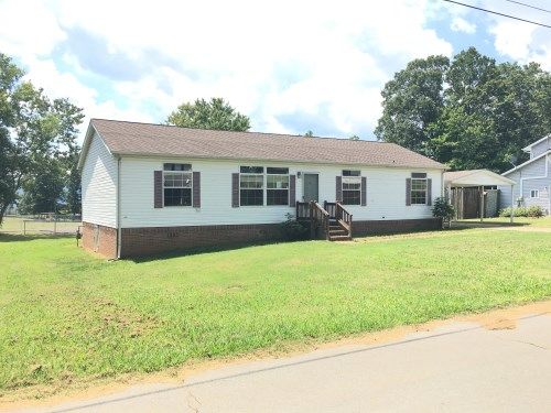 207 Willow Street, Mount Carmel, TN 37645