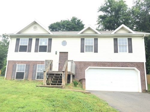 214 Mockingbird Pl, Jonesborough, TN 37659