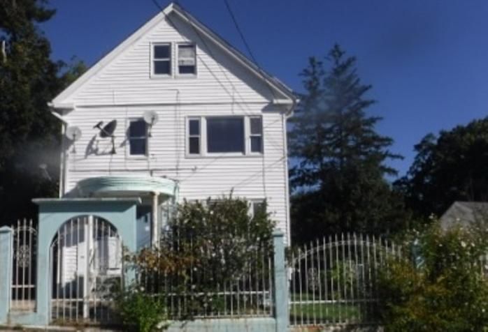 61-63 Pomona Ave, Providence, RI 02908