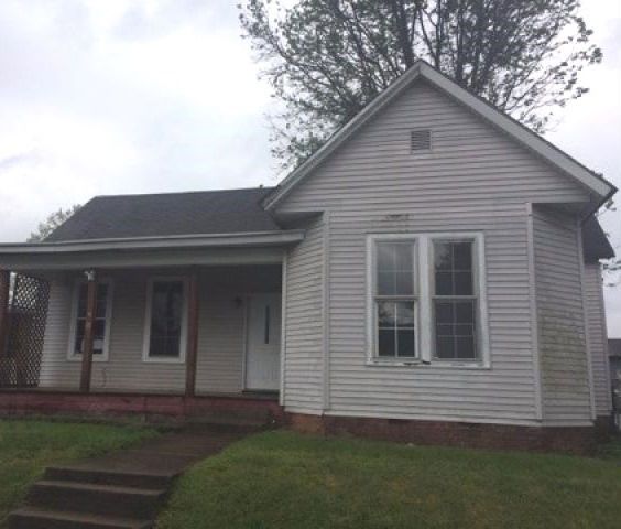 1306 Helm St, Henderson, KY 42420