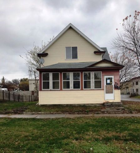 741 Pierce Butler Route, Saint Paul, MN 55104
