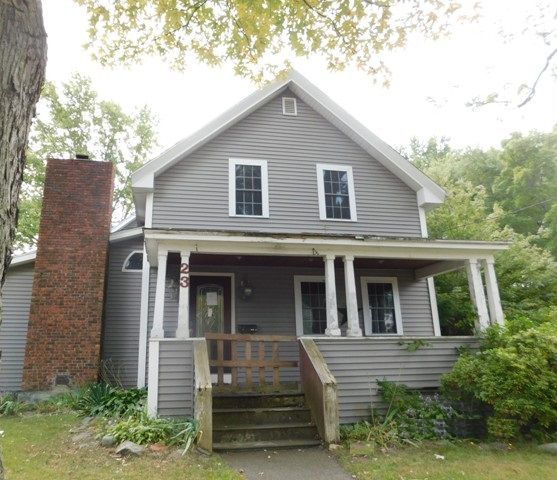 23 Hart St, Taunton, MA 02780