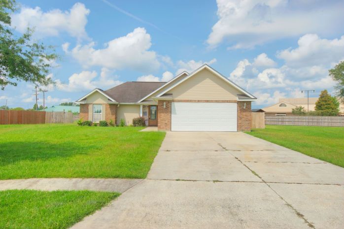 310 Baptiste Cir, Houma, LA 70363