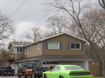 22814 Power Rd, Farmington, MI 48336