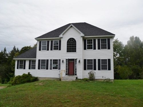 21 Gebig Rd, Nottingham, NH 03290