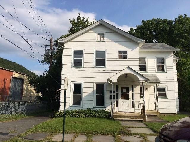 33 Mechanic St, Port Jervis, NY 12771