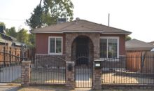 608 Delfino Ln Bakersfield, CA 93304