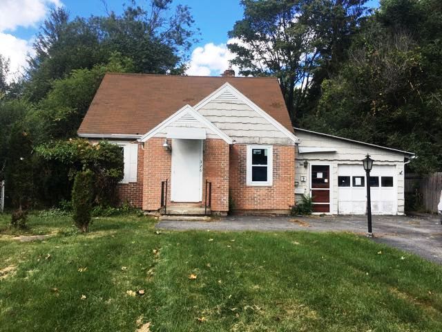 326 Ridgedale Cir, Rochester, NY 14616