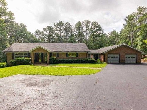 6400 Koweta Rd, Fairburn, GA 30213