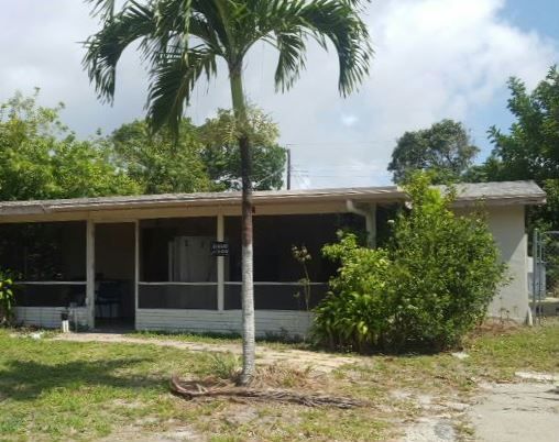 261 Jeffery St, Boca Raton, FL 33487