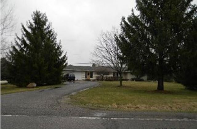 2016 Hagadorn Rd, Mason, MI 48854