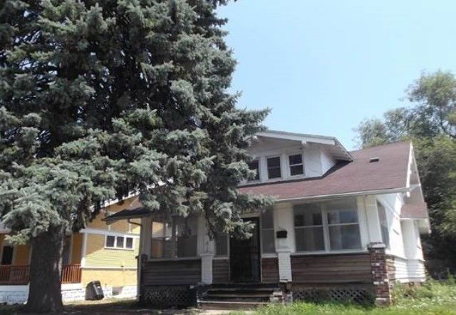 5833 N 24th St, Omaha, NE 68110