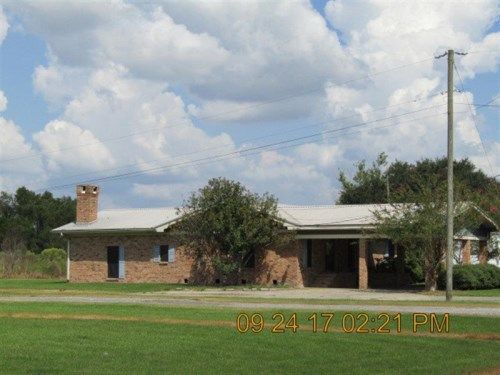 3506 OLIVIER RD, Jeanerette, LA 70544