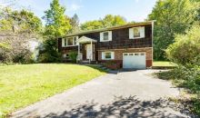 7 Reggie Dr Wappingers Falls, NY 12590