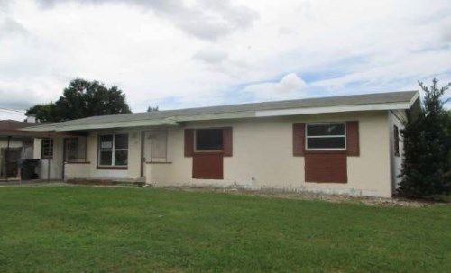 284 17th St NE, Winter Haven, FL 33881