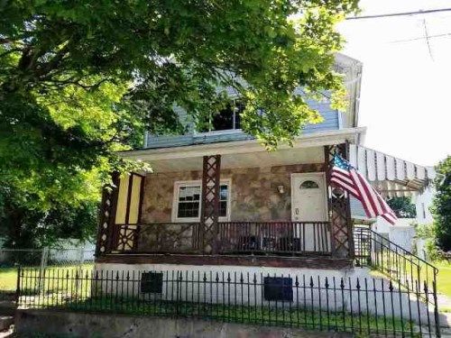 908 Sanderson Ave, Scranton, PA 18509