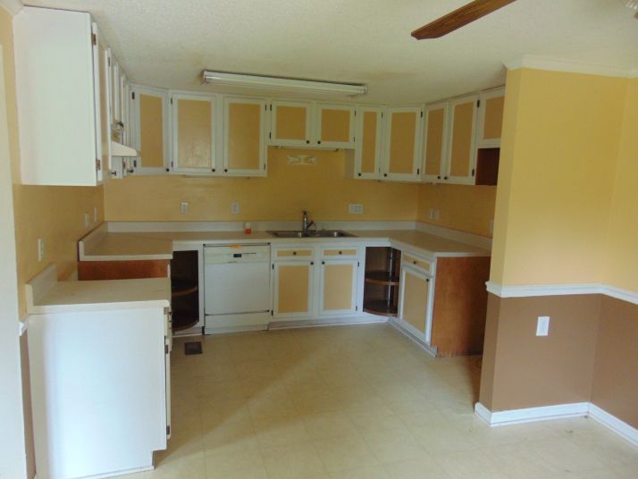 295 Marina Rd, Chocowinity, NC 27817