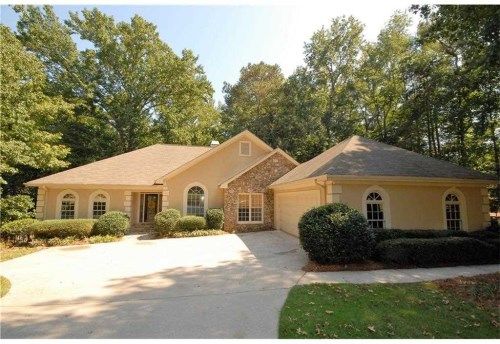 555 Terrace Oaks Dr, Roswell, GA 30075