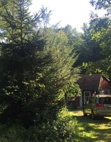 2432 Beartown Road, Canadensis, PA 18325