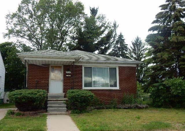 1870 6th St, Wyandotte, MI 48192