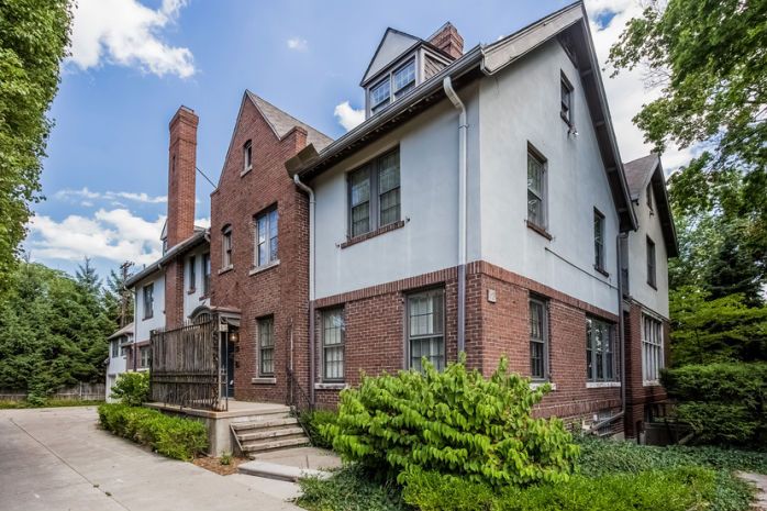 12 Rathbone Pl, Grosse Pointe, MI 48230