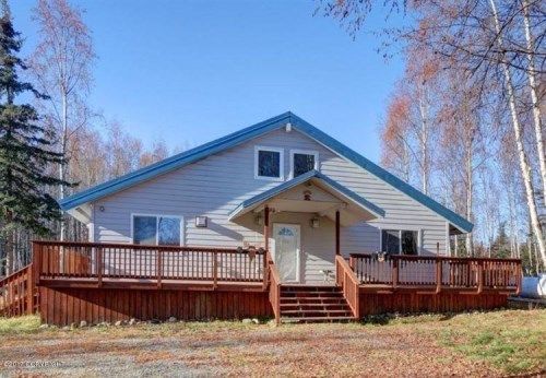 5838 S Saquonee Street, Big Lake, AK 99652