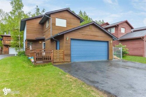 17691 Beaujolais Drive, Eagle River, AK 99577