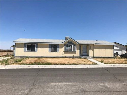 1722 Castlewood Dr, Elko, NV 89801