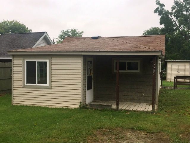 7287 Oak Rd, Lexington, MI 48450