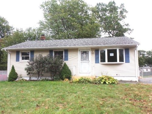 68 Eileen Rd, West Haven, CT 06516