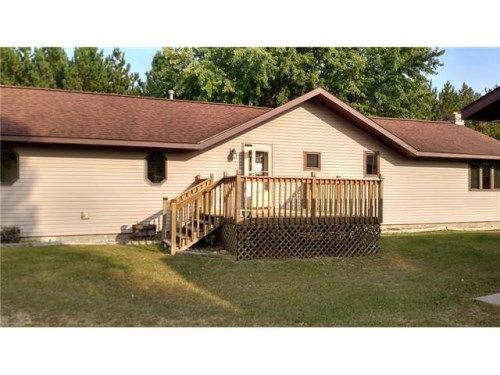 618 2nd St SE, Menahga, MN 56464