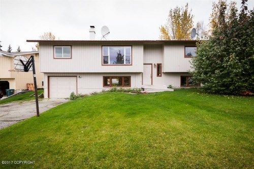 17807 Kantishna Drive, Eagle River, AK 99577