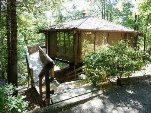 95 Treetop Knoll Dr, Jasper, GA 30143