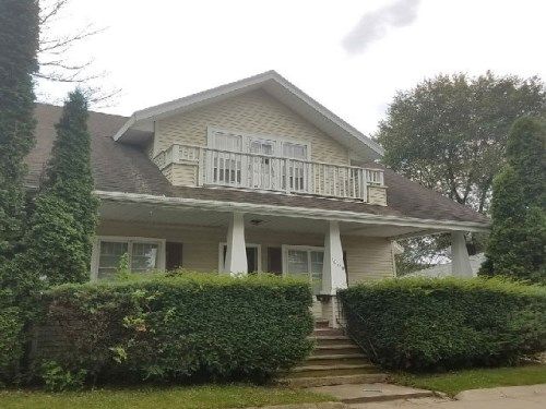 1008 Doty St, Green Bay, WI 54301