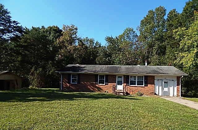 124 Rolling Hills Dr, Reidsville, NC 27320