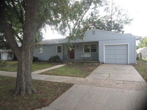 809 Race St, El Dorado, KS 67042