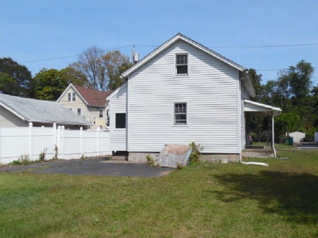 69 Lee Avenue, Wallingford, CT 06492