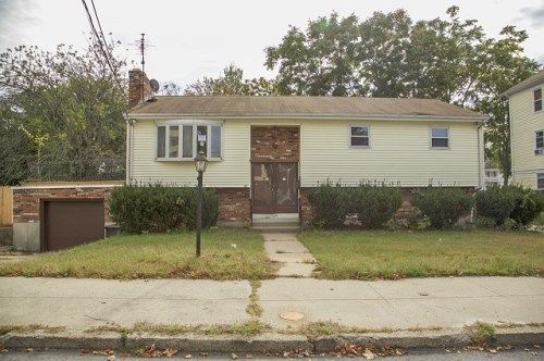 40 School Street, Central Falls, RI 02863